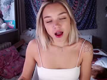 local cam girl babyfromtheforest image #2225951