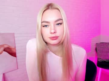 local cam girl 8a8y_nura image #590013