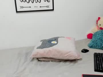 local cam girl abigail_w image #212729