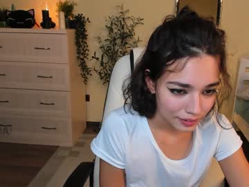 local cam girl ella_flar_ image #1873016