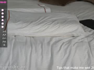 local cam girl dovia image #1866457