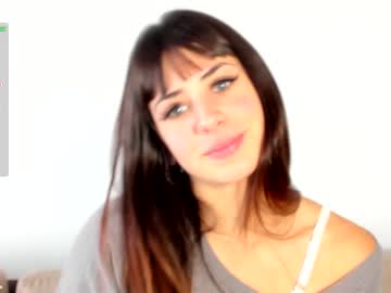 local cam girl natyniklos2 image #1195387