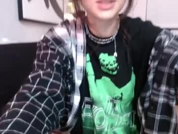 local cam girl enjoyxo image #2727713