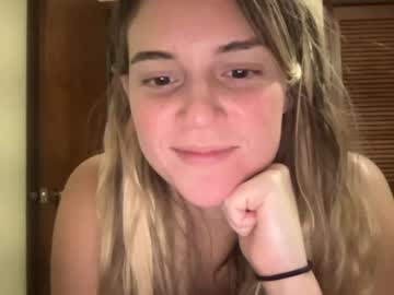 local cam couple snowbunnyass image #2306320