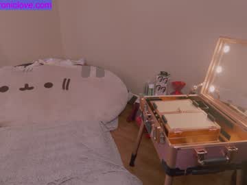 local cam girl chroniclove image #2146238
