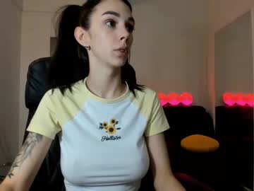 local cam girl hotfallingdevil image #259911