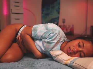 local cam girl seranasenpai image #258380