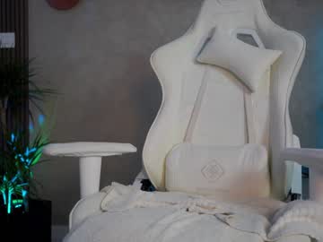 local cam girl xoxo_emma image #1313322