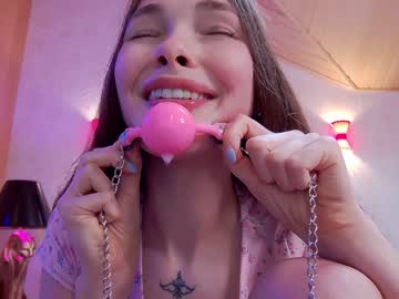 local cam girl immature_babyy image #1098645