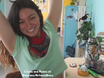 local cam girl artemisfit image #2490192