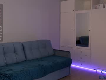 local cam girl _blackbee_ image #1057429