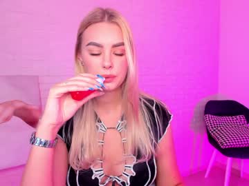 local cam girl 8a8y_nura image #761728
