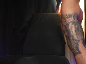 local cam man c_o_n_q_u_e_r image #1785329