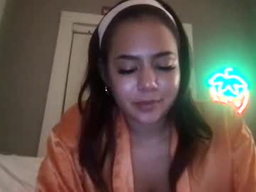 local cam girl kylietalencyy image #2724820