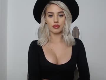 local cam girl i_am_sarahxxx image #18335
