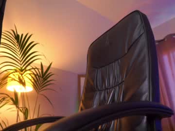 local cam girl juicyandthepussyblvd image #1772283
