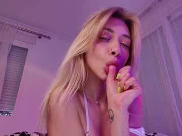 local cam girl mynameisnikki image #2182887