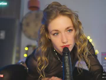 local cam girl _taylor_swift image #2358637