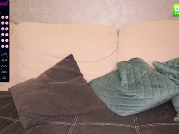 local cam girl fallen_angel_18 image #973361