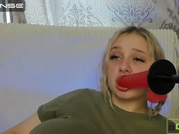 local cam girl miraclark1 image #1110621