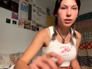 local cam girl elodiebabyy image #2617835
