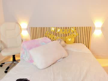 local cam girl little_effy18 image #2432713