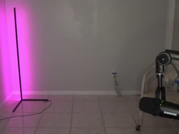 local cam girl carabeanz image #2372301