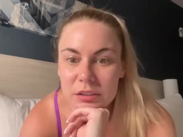 local cam girl leannequeen113 image #1637441