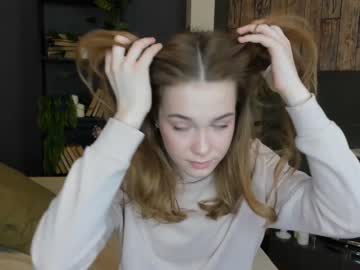 local cam girl thomashelena image #823998