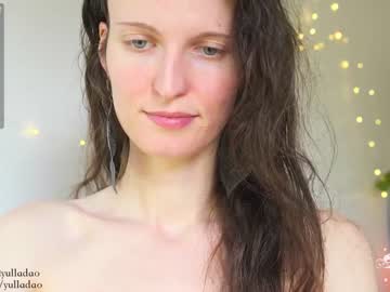local cam girl yulladao image #772363