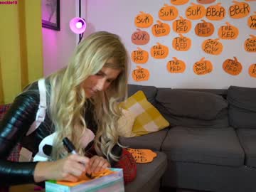 local cam girl 19honeysuckle image #133742