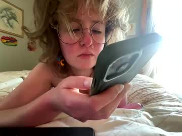 miss_daphne333 local cam