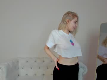 local cam girl oliviabr0wn image #2143580