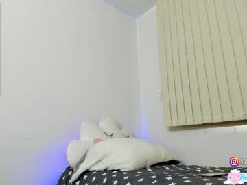 local cam girl pavlovacoluccii_ image #1988373