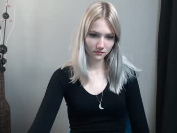 local cam girl gilliana_mo image #216694