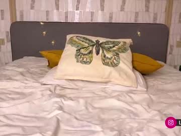 local cam girl lily_holy image #1056112