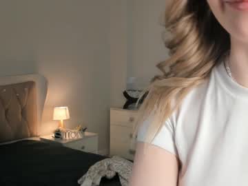 local cam girl tothebottomofonesheart image #2671522