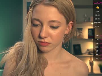 local cam girl effielin image #468534