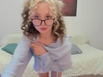 local cam girl deryubanny image #2232356