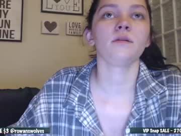 local cam girl rowanswolves image #416372