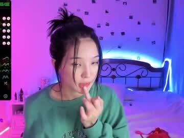 local cam girl aisneon image #829685