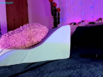 local cam girl littlee33 image #817502