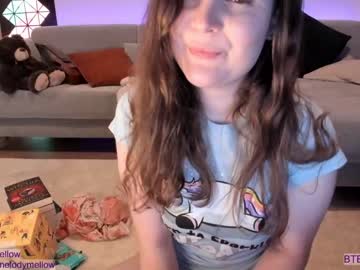 local cam girl in_tune image #913789