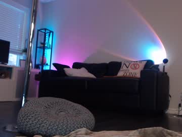 local cam girl skyewatson image #593137
