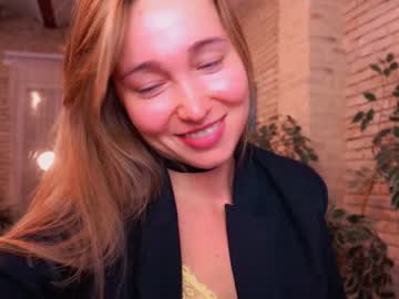 local cam girl olaya_del_mar image #1647141