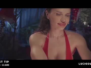 local cam girl lucieoude_ image #2558246