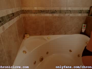 local cam girl chroniclove image #1105830