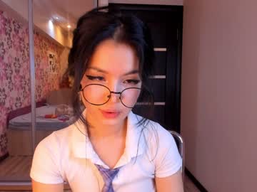 local cam girl akino_17 image #951024