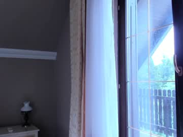 local cam girl elaanna image #1227045