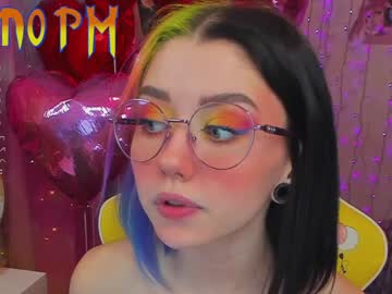 local cam girl _biscuitty image #803815
